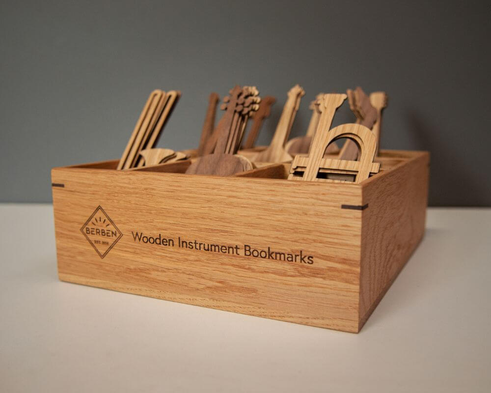 bookmark drumstick oak