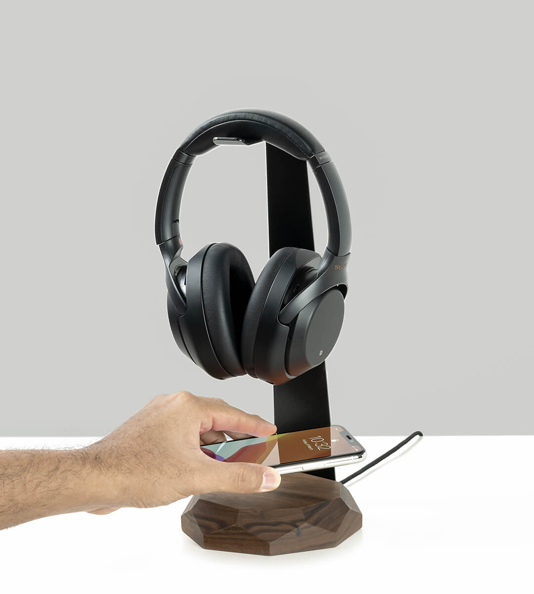 2 in 1 headphone stand oakywood walnut 10
