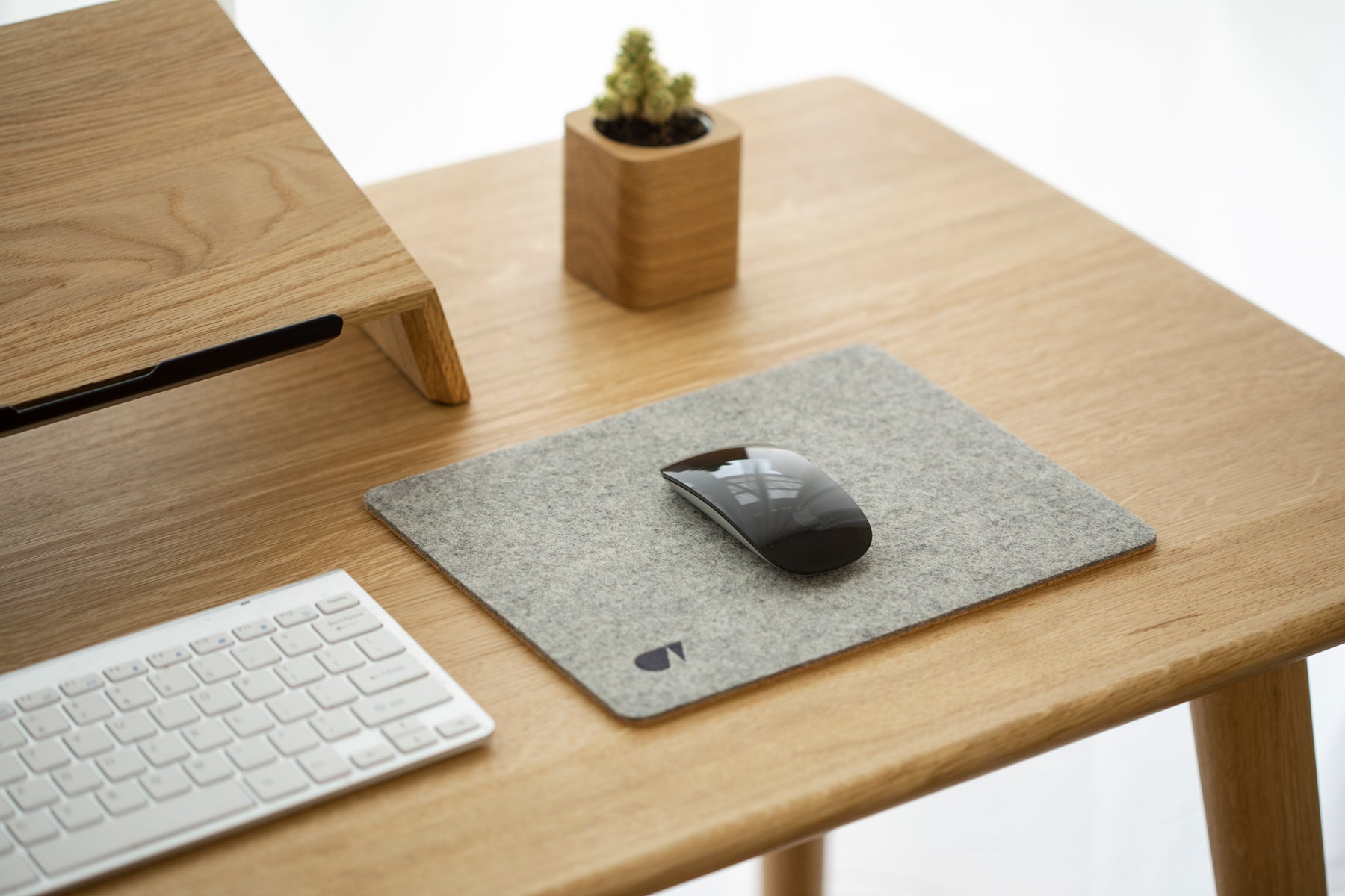 felt & cork mouse pad grey