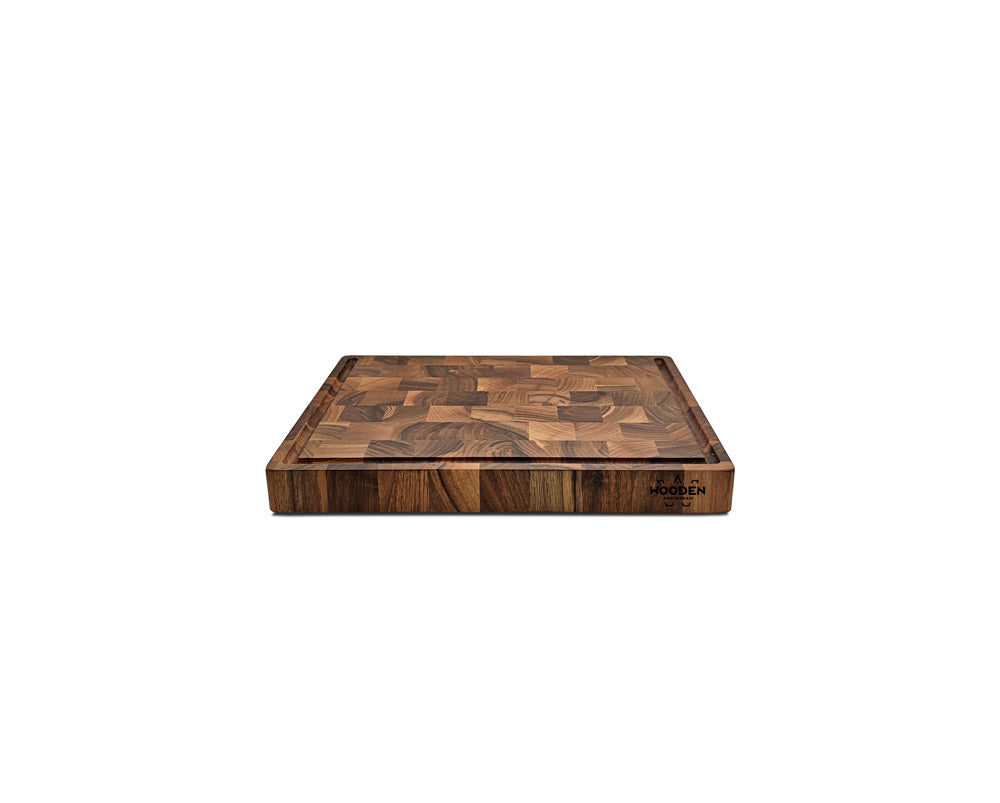 End-Grain Cutting Board - Walnut - 3/4 Juice Groove