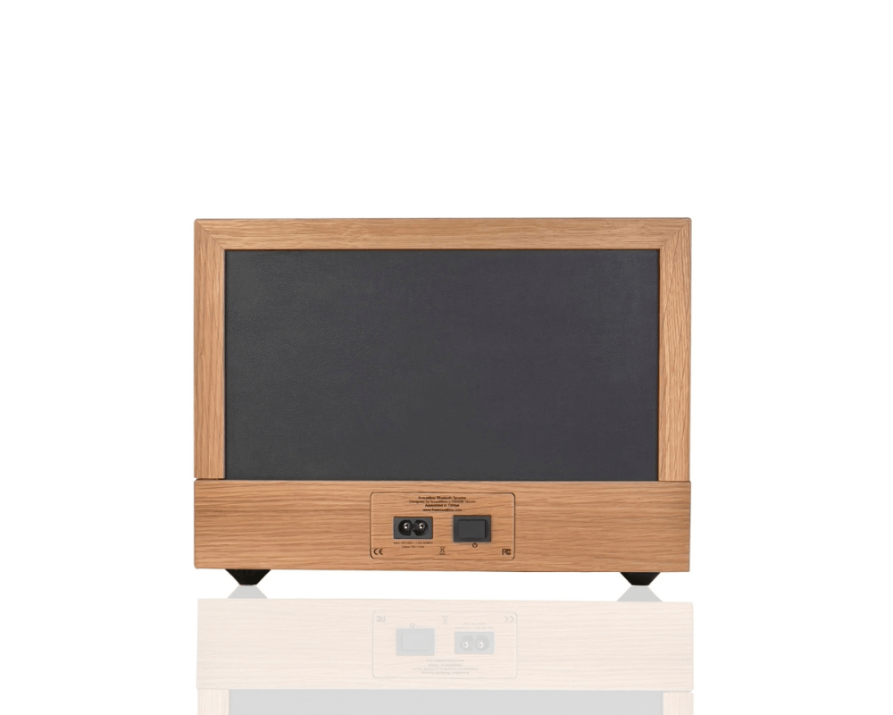 acoustibox – solid oak bluetooth speaker