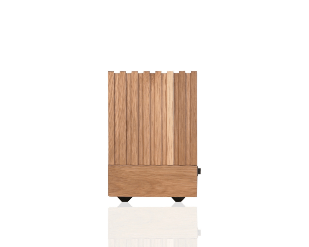 acoustibox – solid oak bluetooth speaker