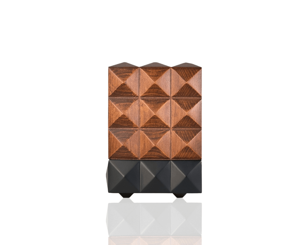 acoustibox – solid oak bluetooth speaker
