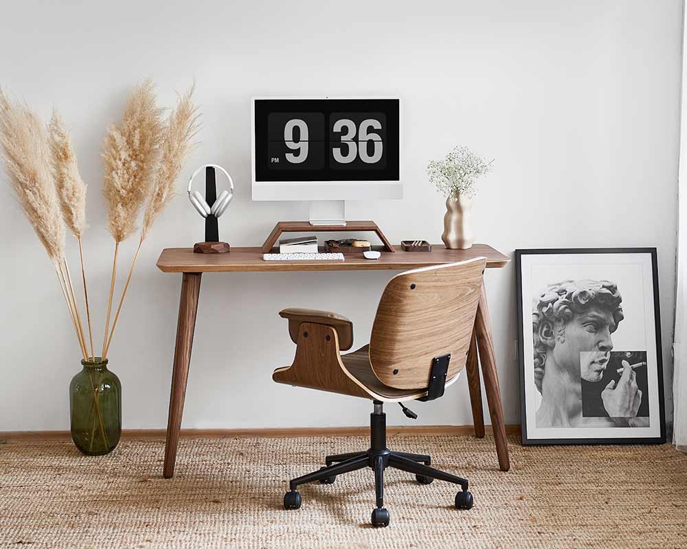 classic desk walnut mood 005
