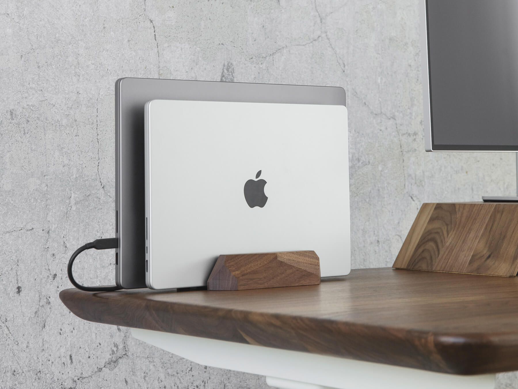 dual laptop dock walnut