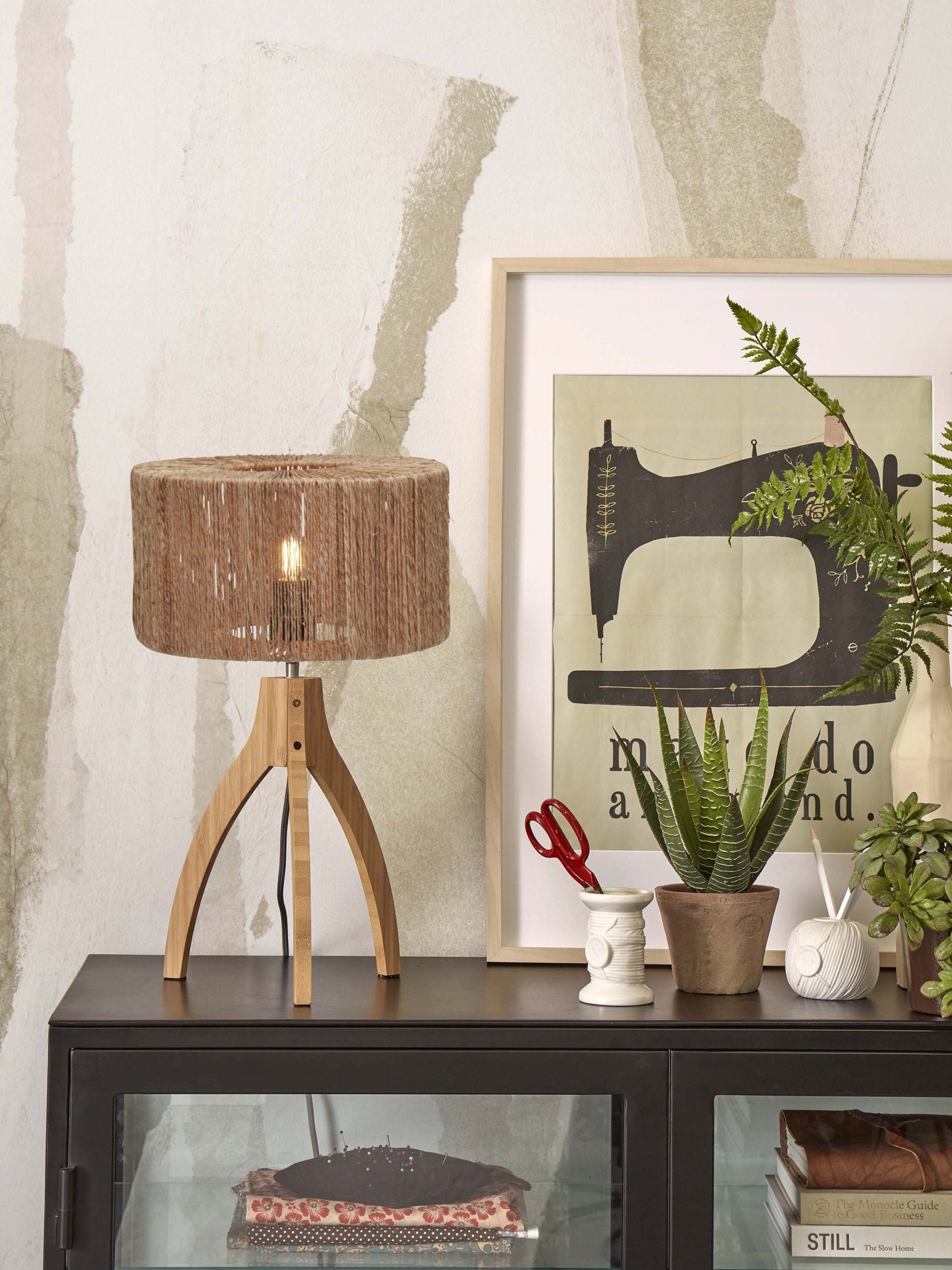 Table Lamp - IGUAZU - 3-Legs - Bamboo