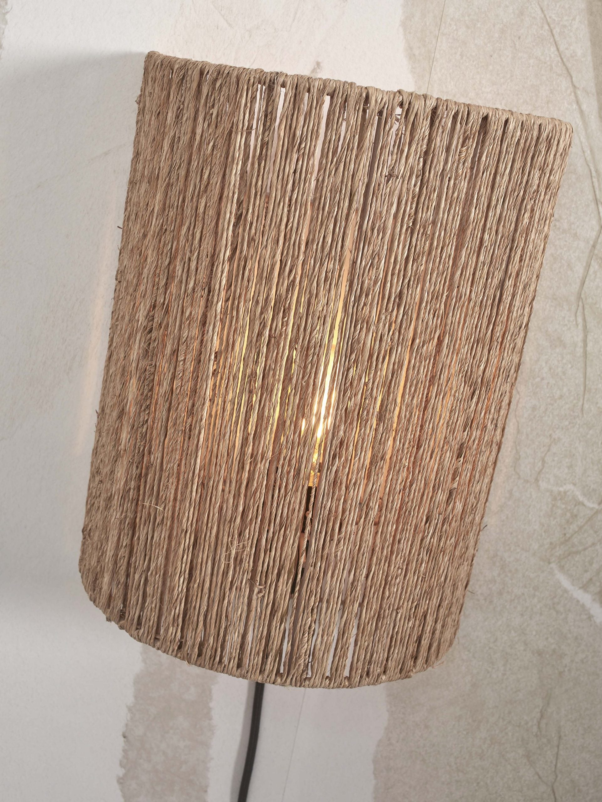Wall Lamp - IGUAZU - Jute / Hemisphere