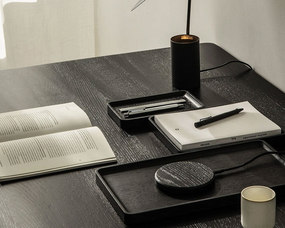 classic desk black