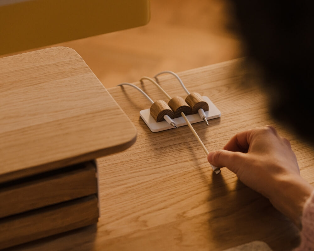 oakywood magnetic cable holder wooden amsterdam lifestyle urban sustainable 2
