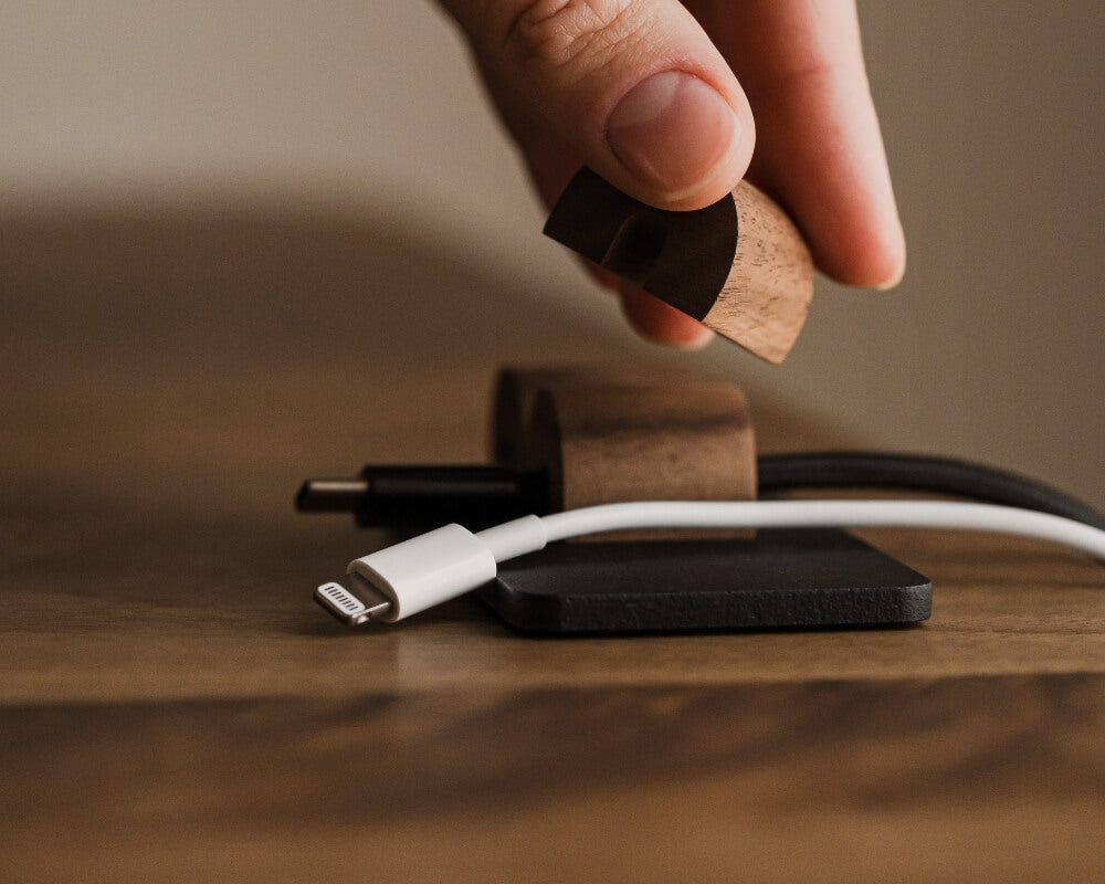 oakywood magnetic cable holder wooden amsterdam lifestyle urban sustainable 9