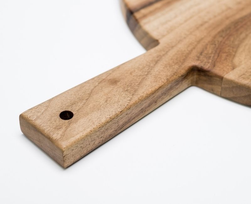 round cutting board walnut