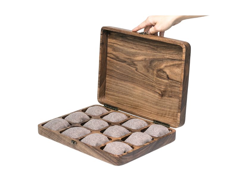 wooden amsterdam watch box walnut (28)