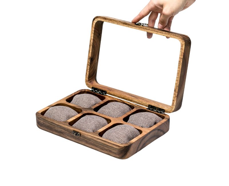 wooden amsterdam watch box walnut (6)