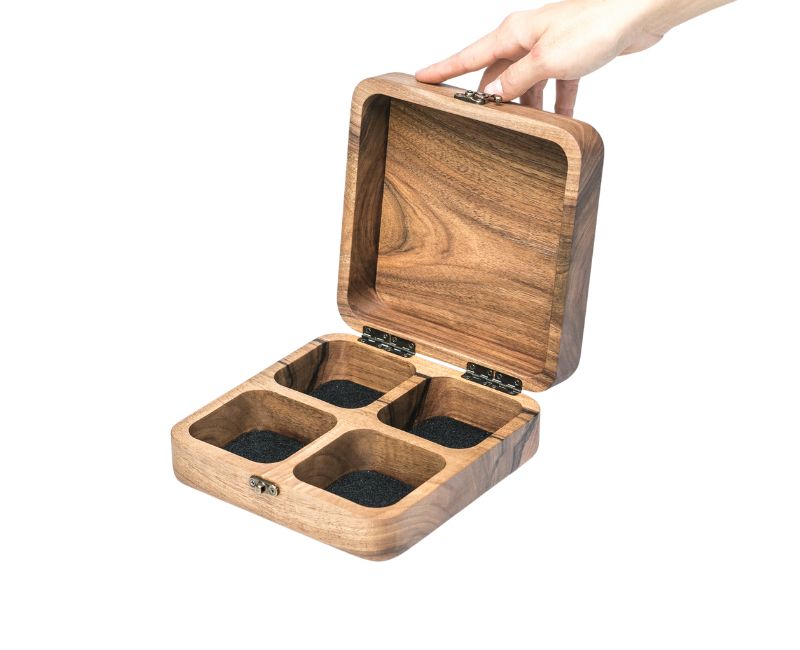 wooden amsterdam watch box walnut (9)