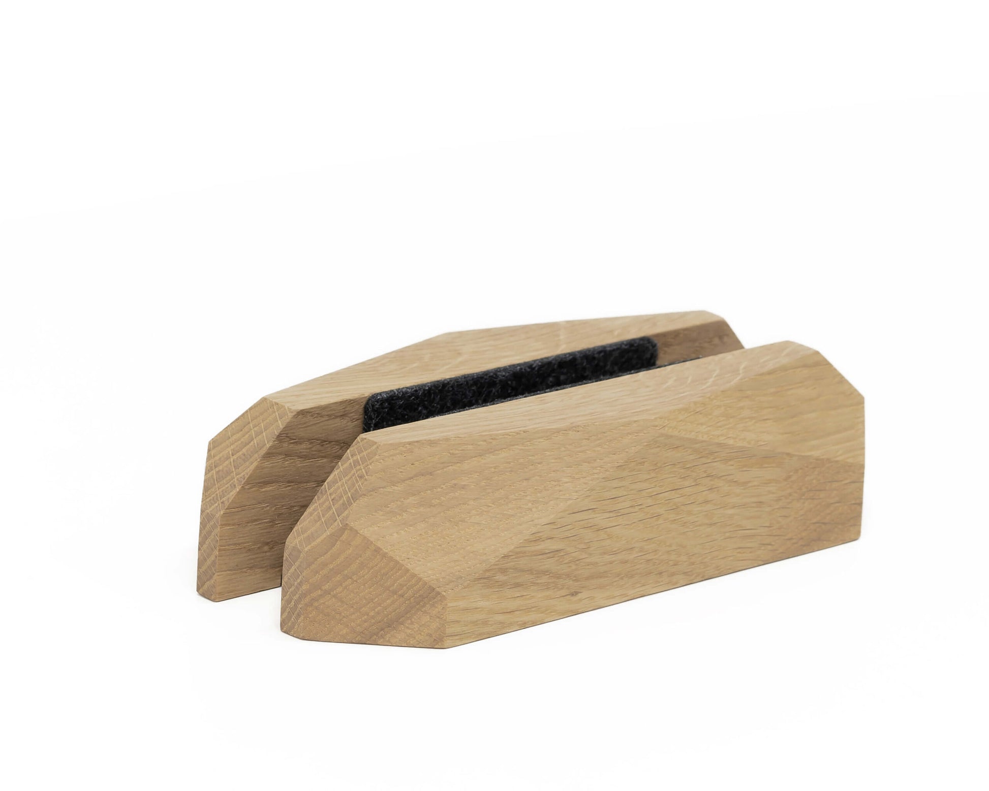 wooden laptop dock oak oakywood 2