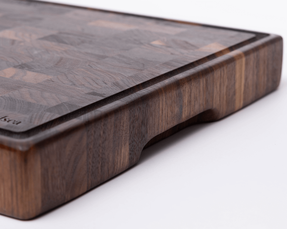 woodsea cutting board woodstone rectangular walnut small 40 30 5 cm close up