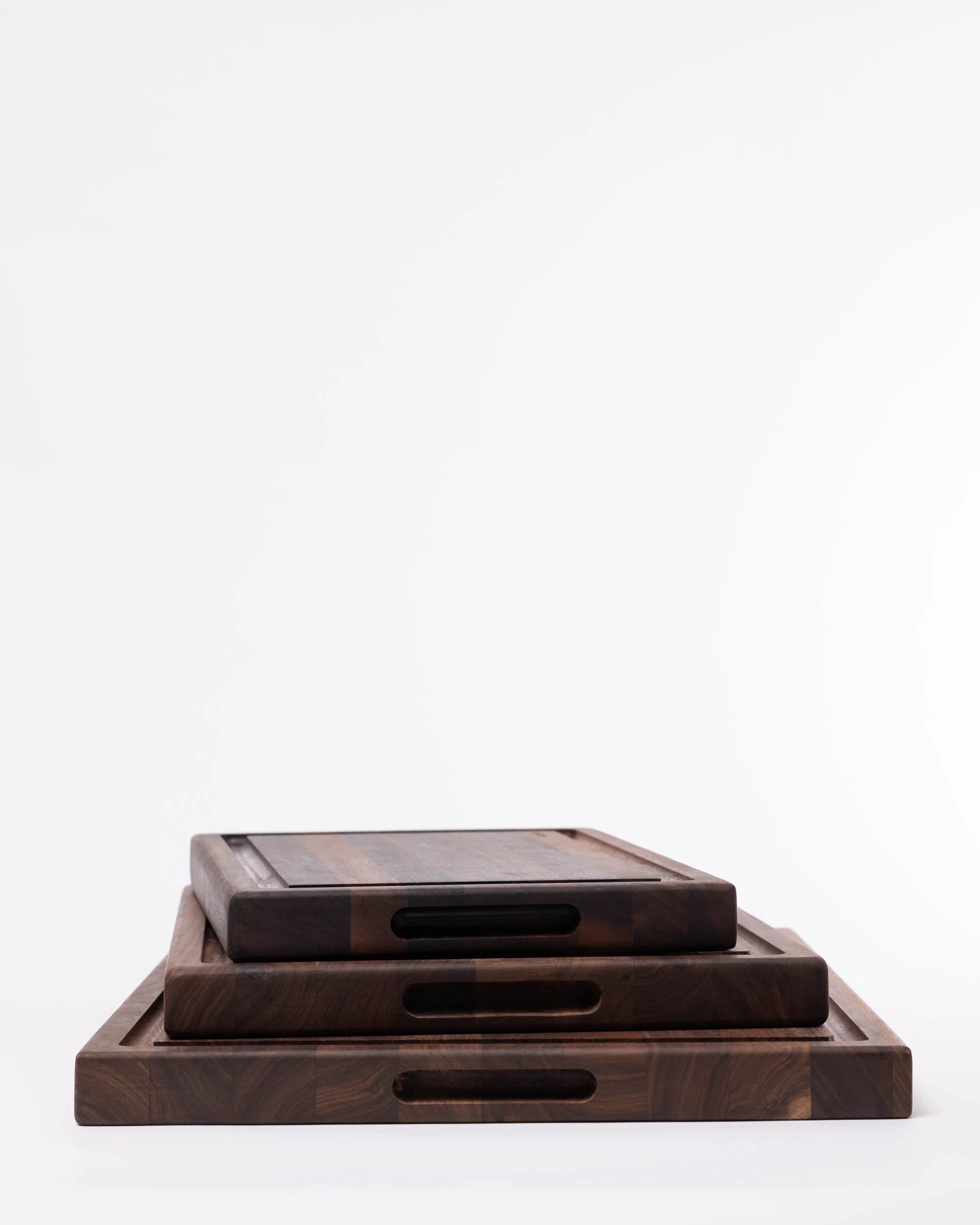 Classic Butcher Board with Groove - Walnut