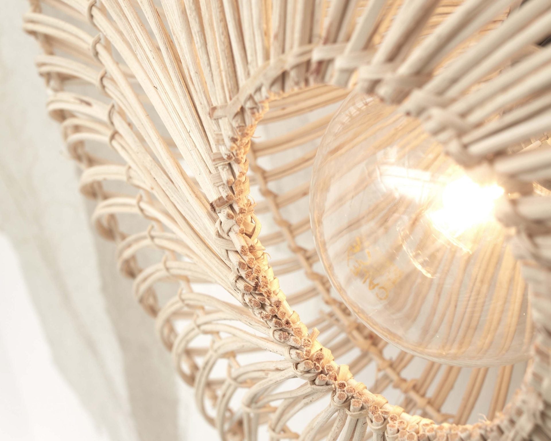 Wandlamp - ZANZIBAR - Rotan / Plat